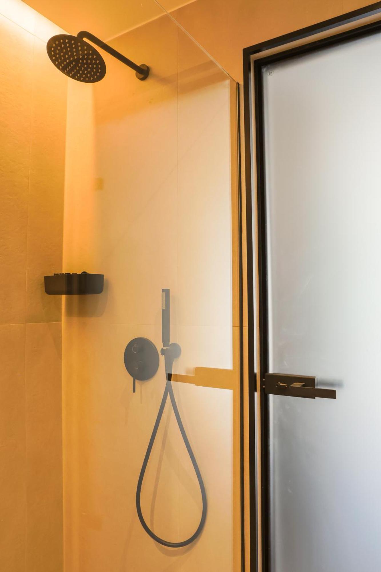 Akira Suites Afytos Exteriör bild