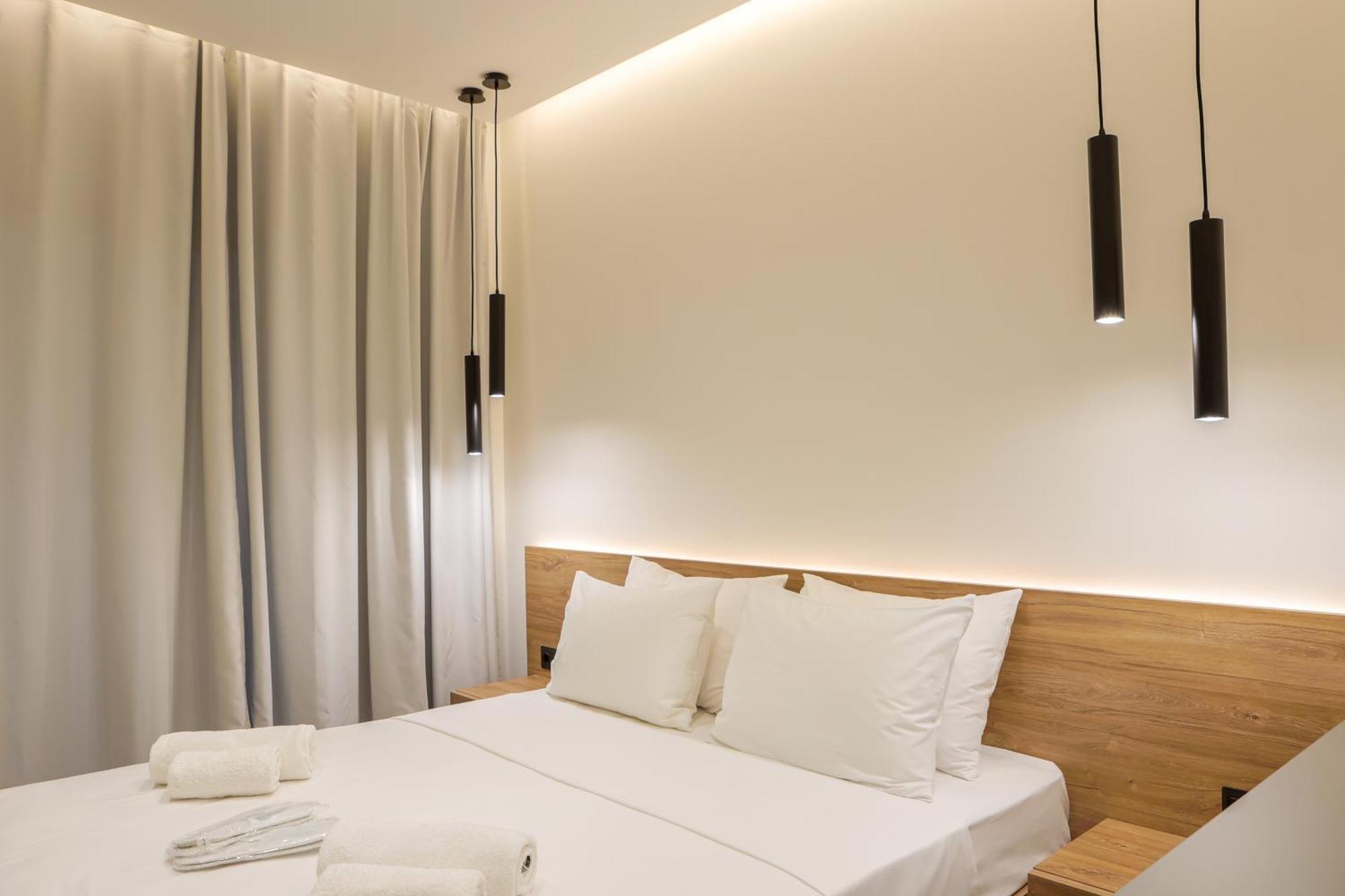 Akira Suites Afytos Exteriör bild